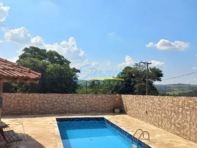 Casa com 600m² 3 quartos e 1 banheiro, à venda, no bairro Caixa D´água em Vinhedo