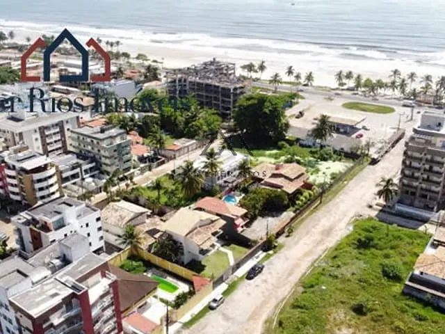 Casa com 5m² 4 quartos e 3 banheiros, à venda ou para alugar, no bairro Nossa Senhora da Vitória em Ilhéus