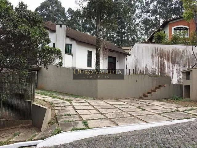 Casa com 400m² 3 quartos e 3 banheiros, à venda, no bairro Jardim Terezópolis em Guarulhos