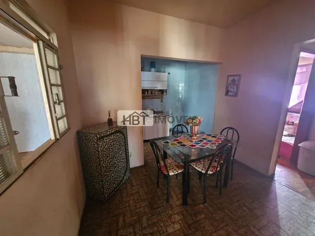 Casa 2 quartos e 1 banheiro, à venda, no bairro Vila Popular em Bauru
