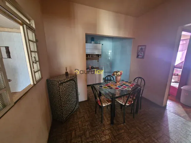 Casa 2 quartos e 1 banheiro, à venda, no bairro Vila Popular em Bauru