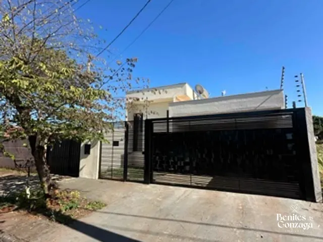 Casa com 401m² 3 quartos e 2 banheiros, à venda, no bairro Jardim Paulista IV em Maringá