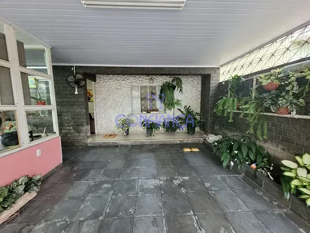 Casa com 203m² 2 quartos e 2 banheiros, à venda, no bairro Campo Grande em Rio de Janeiro