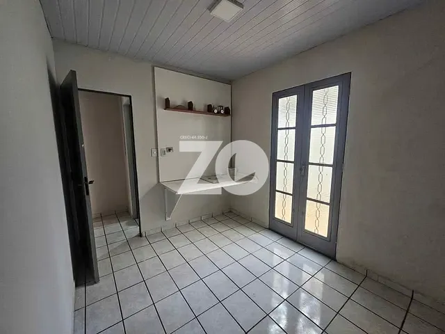 Casa 3 quartos e 2 banheiros, à venda, no bairro Núcleo Habitacional Mary Dota em Bauru