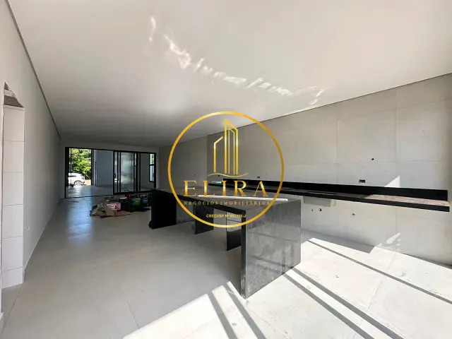 Casa com 490m² 3 quartos e 5 banheiros, à venda, no bairro Parque Fortaleza em Nova Odessa