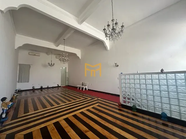 Ponto com 200m² 3 quartos e 3 banheiros, para alugar, no bairro Cidade Velha em Belém