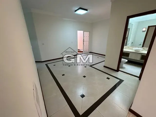 Casa com 542m² 5 quartos e 5 banheiros, à venda, no bairro Jardim Antártica em Ribeirão Preto