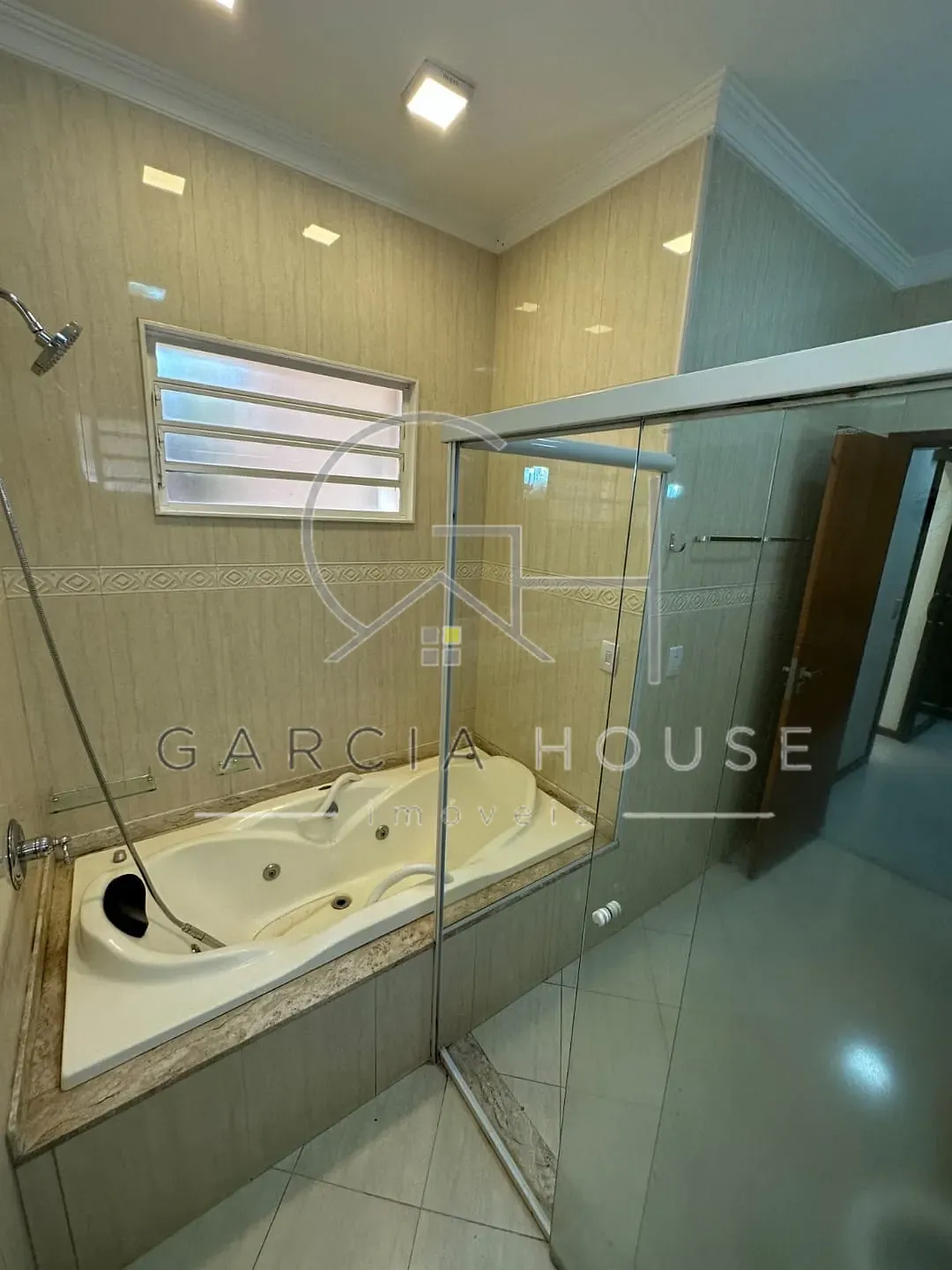 Casa, 5 quartos, 324 m² - Foto 10