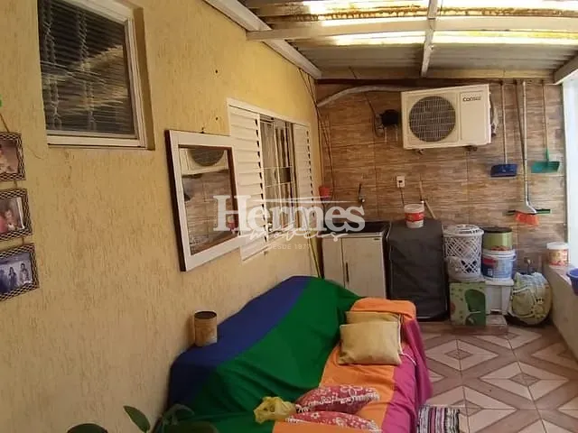 Casa com 250m² 1 quarto e 1 banheiro, à venda, no bairro Jardim Fantinatti (Nova Veneza) em Sumaré