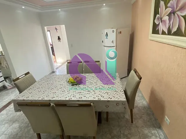Casa 3 quartos e 2 banheiros, à venda, no bairro Ayrosa em Osasco