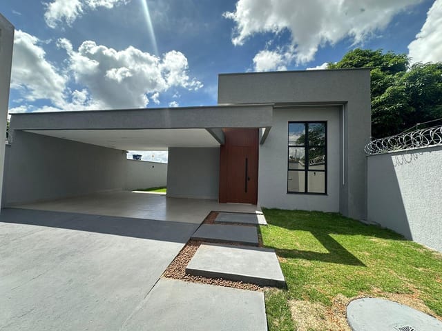 Foto do Casa - Casa à venda, Jardim Cristalino, Aparecida de Goiânia, GO | Maxwell Imóveis