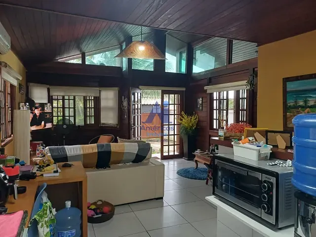 Casa 2 quartos e 2 banheiros, à venda, no bairro Vargem Grande em Rio de Janeiro