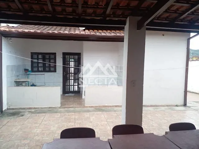 Casa com 98m² 3 quartos e 2 banheiros, à venda, no bairro Martim de Sá em Caraguatatuba