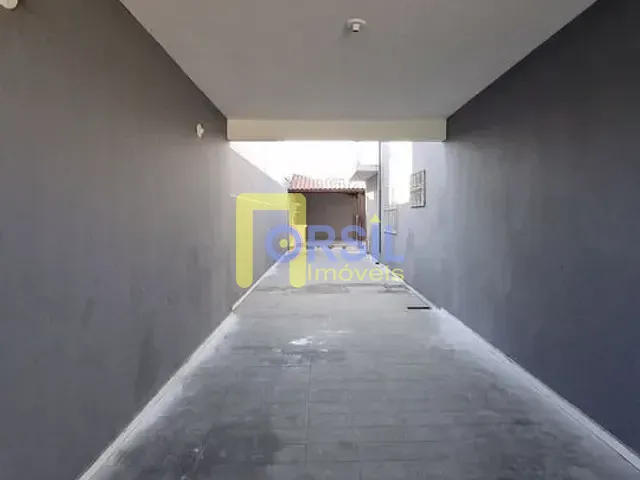 Casa com 240m² 3 quartos e 2 banheiros, para alugar, no bairro Alto Ipiranga em Mogi das Cruzes