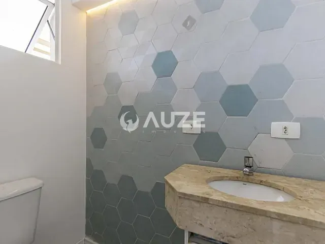 Casa com 140m² 3 quartos e 3 banheiros, à venda, no bairro Bairro Alto em Curitiba
