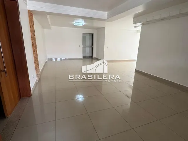 Casa 4 quartos e 4 banheiros, à venda, no bairro Jardim Atlântico em Goiânia