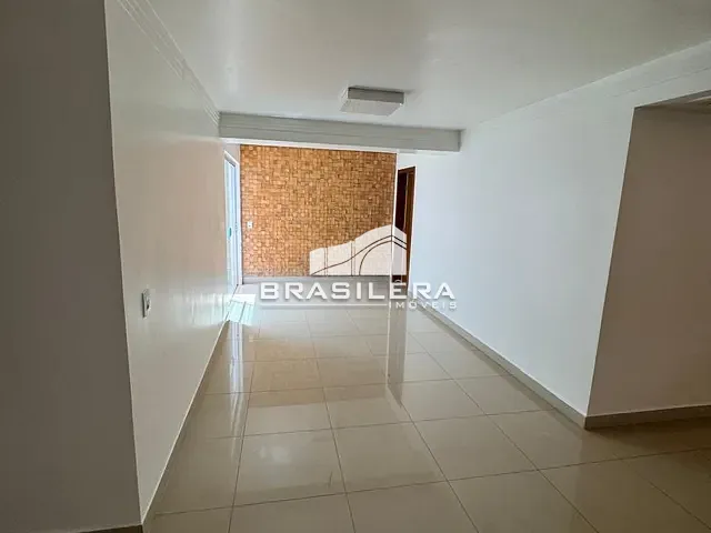 Casa 4 quartos e 4 banheiros, à venda, no bairro Jardim Atlântico em Goiânia