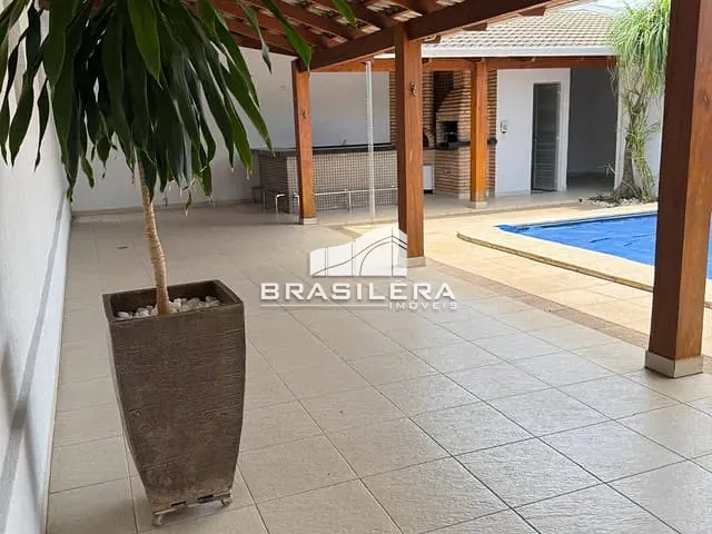 Casa 4 quartos e 4 banheiros, à venda, no bairro Jardim Atlântico em Goiânia