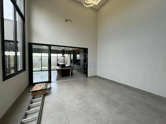 Casa 3 quartos e 5 banheiros, à venda, no bairro Residencial Jardins em São José do Rio Preto