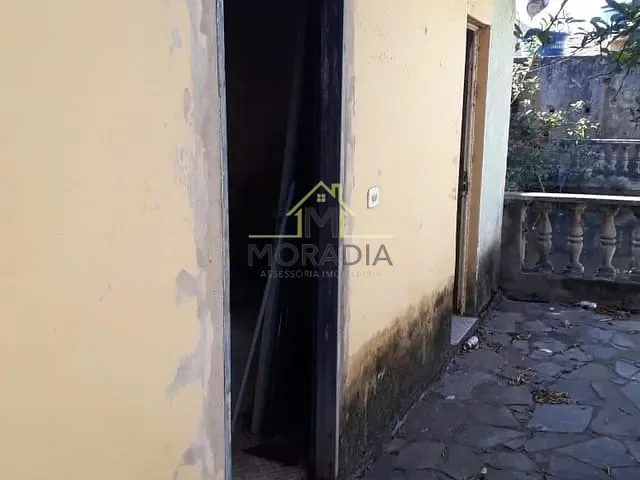 Casa com 1245m², para alugar, no bairro Centro em Guaxupé