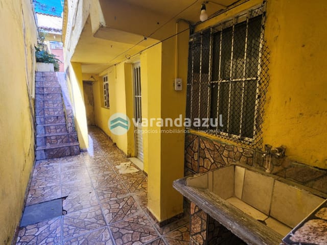 Casa com 60m² 2 quartos e 1 banheiro, para alugar, no bairro Vila Paulista em Mogi das Cruzes