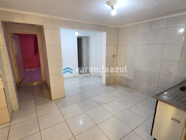 Casa com 60m² 2 quartos e 1 banheiro, para alugar, no bairro Vila Paulista em Mogi das Cruzes
