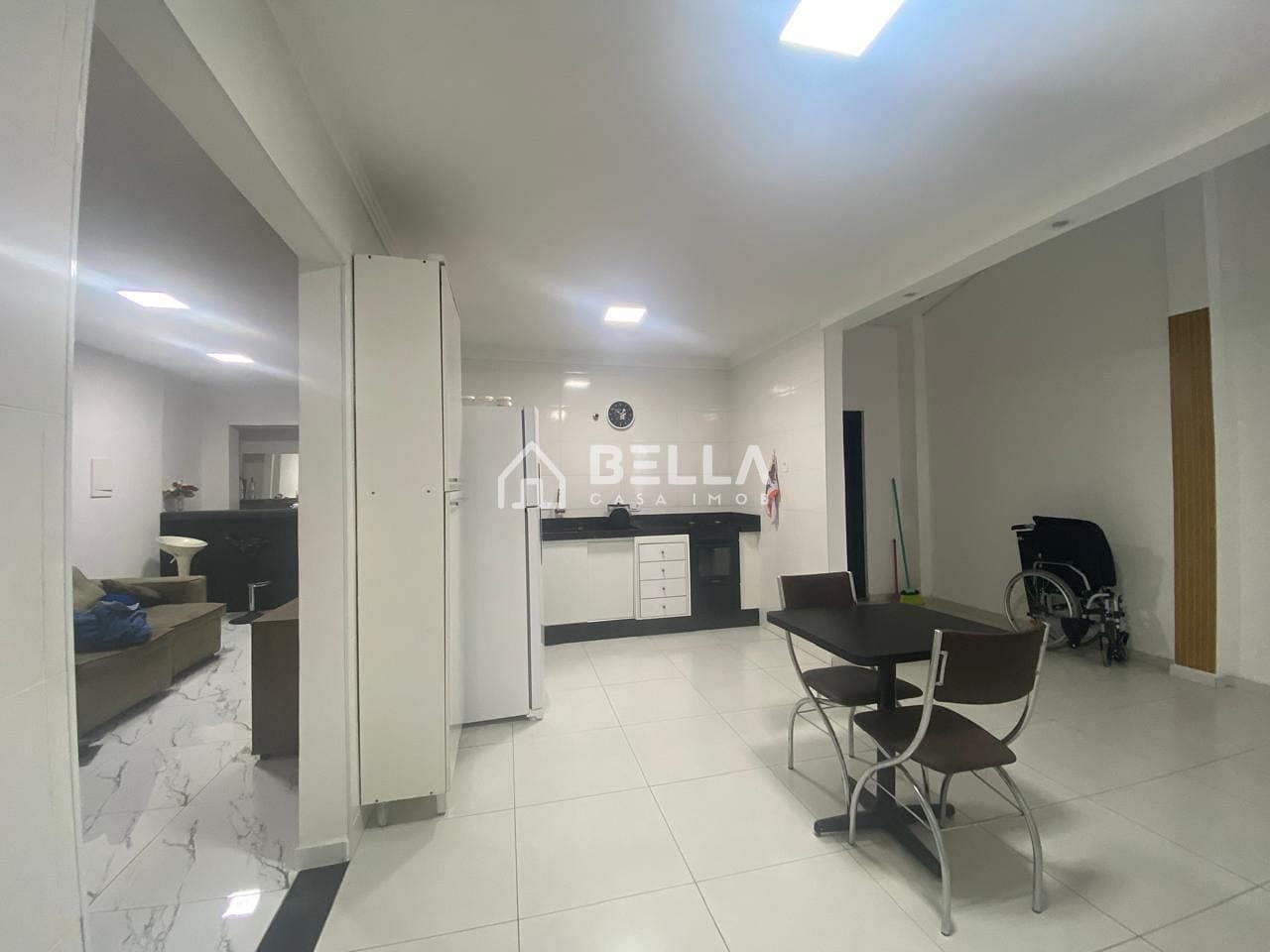 Casa à venda com 4 quartos, 157m² - Foto 27