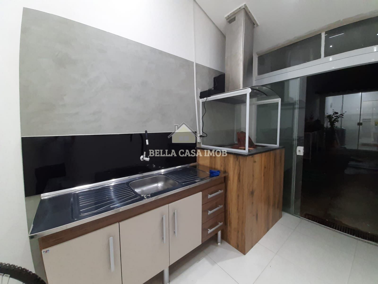 Casa à venda com 4 quartos, 157m² - Foto 2