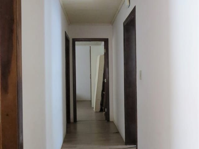 Casa com 550m² 4 quartos e 2 banheiros, à venda, no bairro Nova Rússia em Ponta Grossa