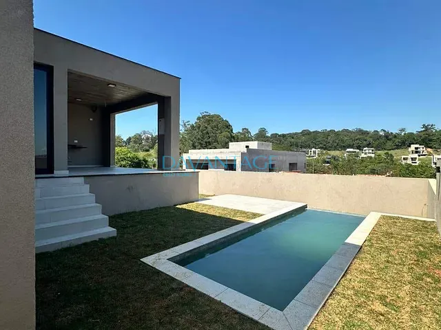 Casa com 499m² 4 quartos e 6 banheiros, à venda, no bairro Quintas do Ingaí em Santana de Parnaíba