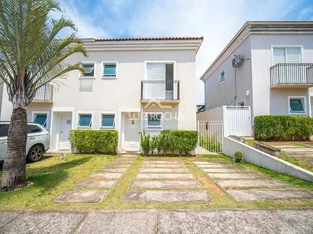 Casa com 126m² 3 quartos e 2 banheiros, à venda, no bairro Chácara Quiriri em Carapicuíba