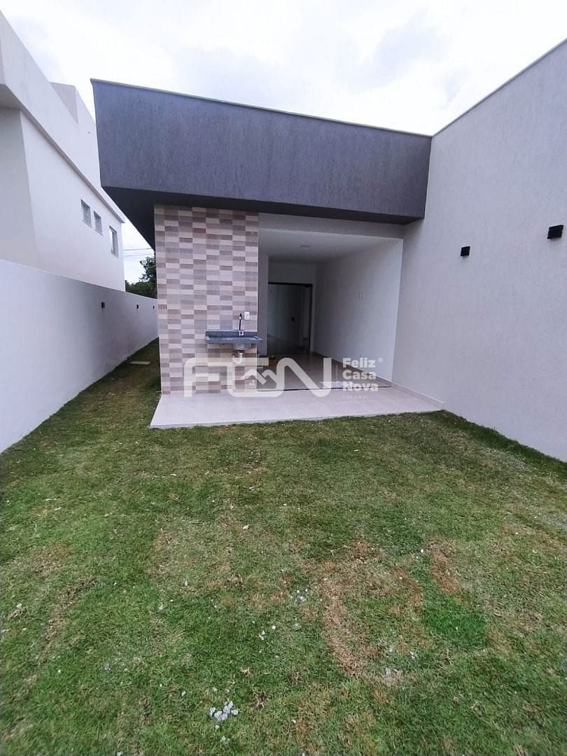 Casa à venda com 3 quartos, 10m² - Foto 13