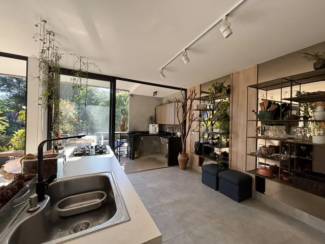 Casa com 360m² 4 quartos e 4 banheiros, à venda, no bairro Vila Progresso em Niterói