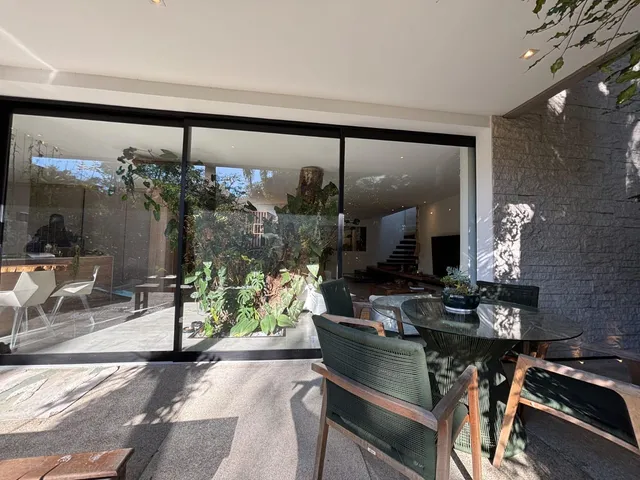 Casa com 360m² 4 quartos e 4 banheiros, à venda, no bairro Vila Progresso em Niterói