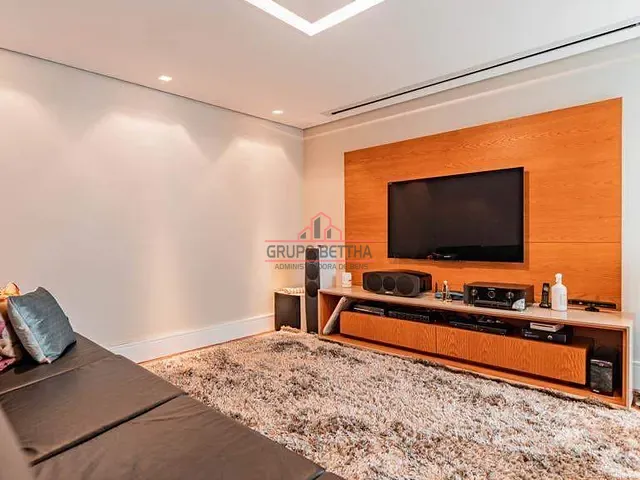 Casa com 970m² 4 quartos e 5 banheiros, à venda, no bairro Alphaville Centro Industrial e Empresarial/Alphaville. em Barueri