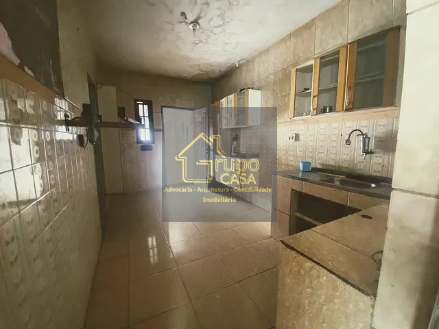 Casa com 400m² 3 quartos e 1 banheiro, à venda, no bairro Porto Novo em São Gonçalo