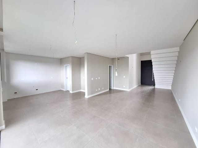 Foto do Casa - Santa Cândida, Casa em Condomínio, nova, 3 quartos sendo 2 suítes, quintal com churrasqueira e 2 vagas. | Imobiliária GreenVille