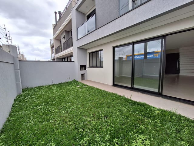 Foto do Casa - Santa Cândida, Casa em Condomínio, nova, 3 quartos sendo 2 suítes, quintal com churrasqueira e 2 vagas. | Imobiliária GreenVille