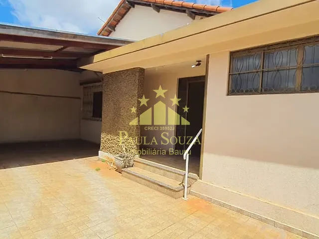Casa com 217m² 3 quartos e 2 banheiros, à venda, no bairro Vila Cardia em Bauru