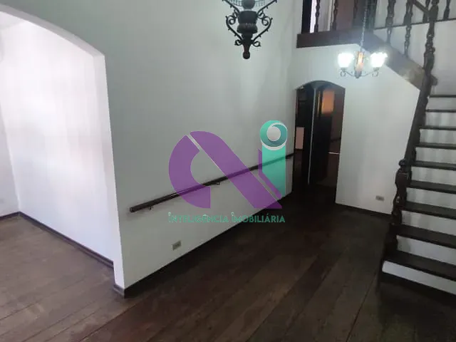 Casa 5 quartos e 5 banheiros, à venda, no bairro Parque Continental em São Paulo