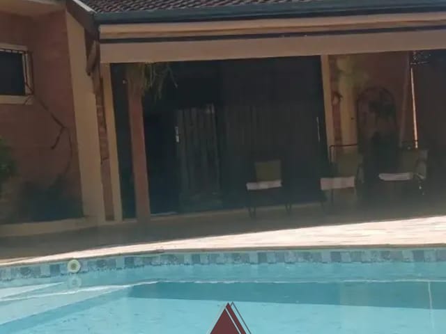 Casa com 522m² 4 quartos e 3 banheiros, para alugar, no bairro Residencial Amazonas em Franca
