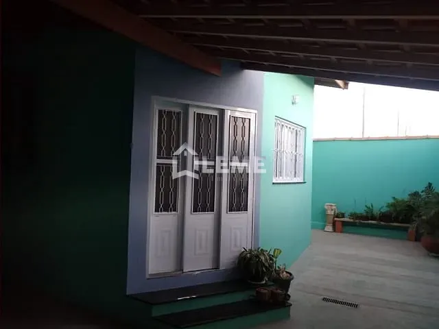 Casa com 255m² 3 quartos e 1 banheiro, à venda, no bairro Jardim Botânico em Mococa