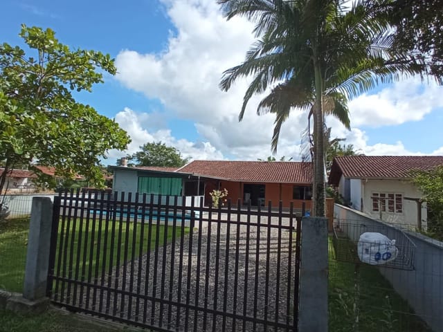Foto do Casa - Casa para locação, Pinheiros, Balneário Barra do Sul, SC | North Center