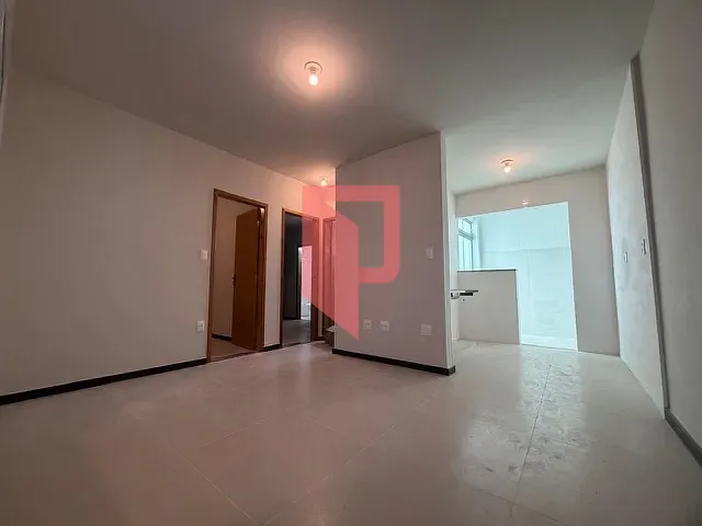 Casa 2 quartos e 1 banheiro, para alugar, no bairro Caiçaras em Belo Horizonte
