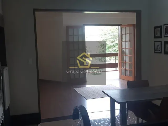 Casa com 337m² 3 quartos e 3 banheiros, à venda, no bairro Vila Pagano em Valinhos