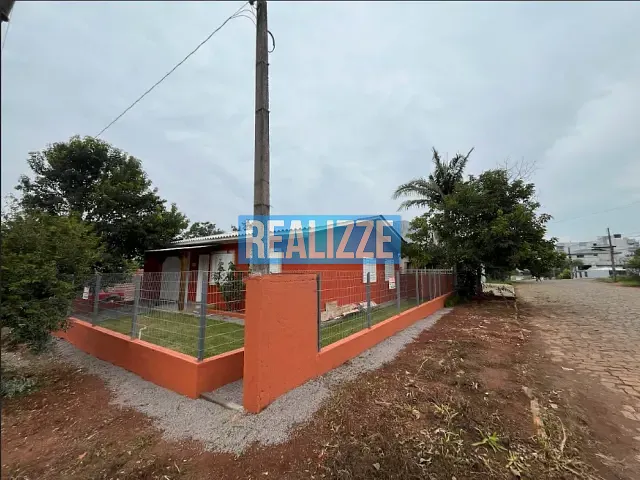 Casa com 180m² 3 quartos e 1 banheiro, à venda, no bairro Jardim América em Marau