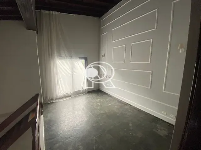 Casa 4 quartos e 2 banheiros, à venda, no bairro Centro em Registro
