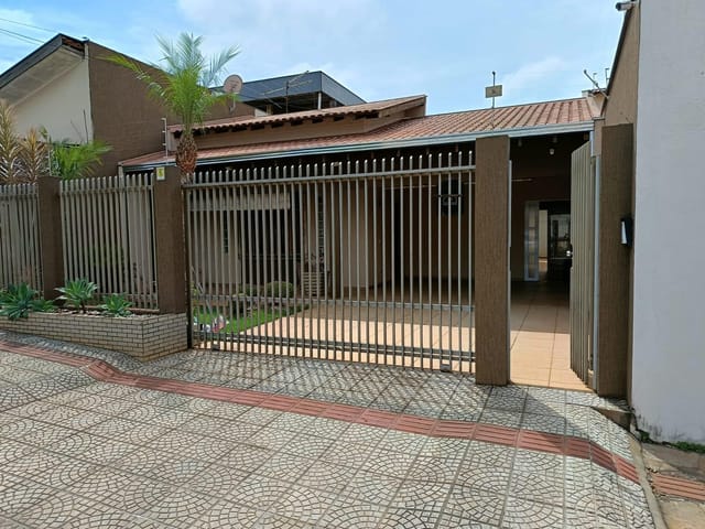 Foto do Casa - Casa à venda, Jardim Itália, Londrina, PR | Sérgio Cortez Imóveis