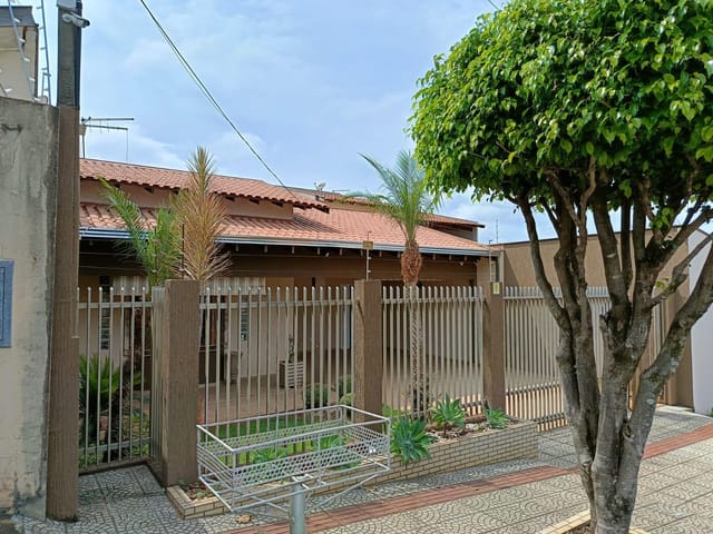 Foto do Casa - Casa à venda, Jardim Itália, Londrina, PR | Sérgio Cortez Imóveis