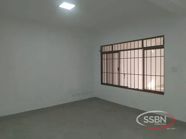 Casa 4 quartos e 3 banheiros, para alugar, no bairro Jardim Santa Rosa em Nova Odessa
